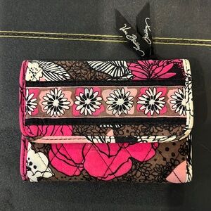 Vera bradley wallet